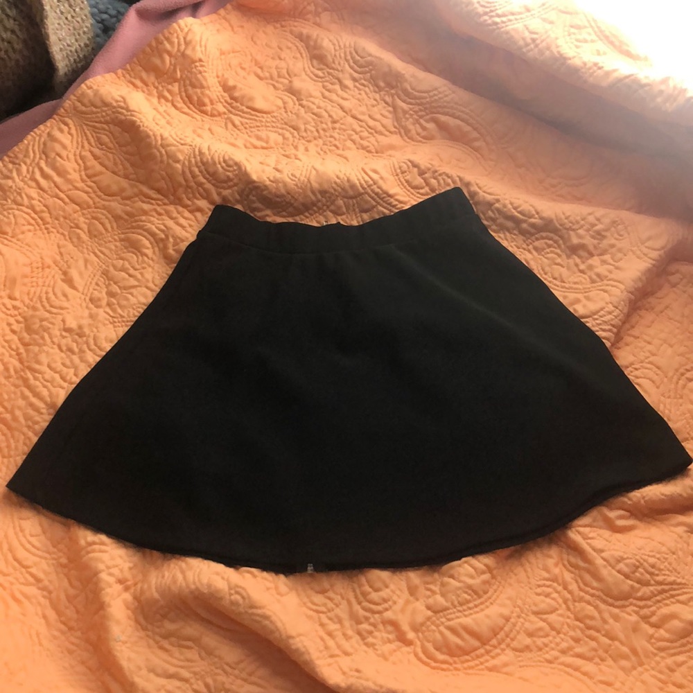 Black skirt